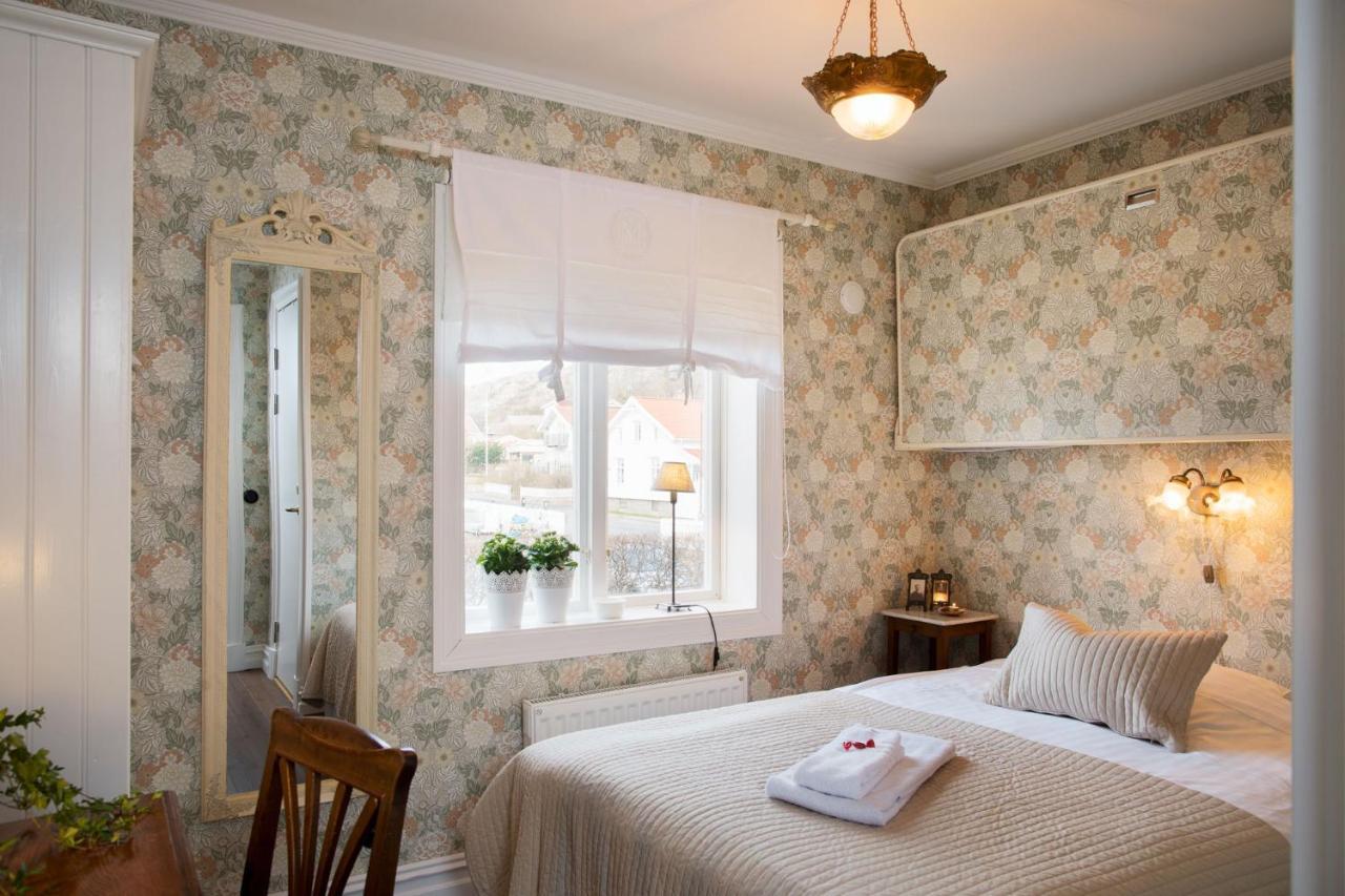 Strandvillan Hotell Och Bed & Breakfast Lysekil Kültér fotó