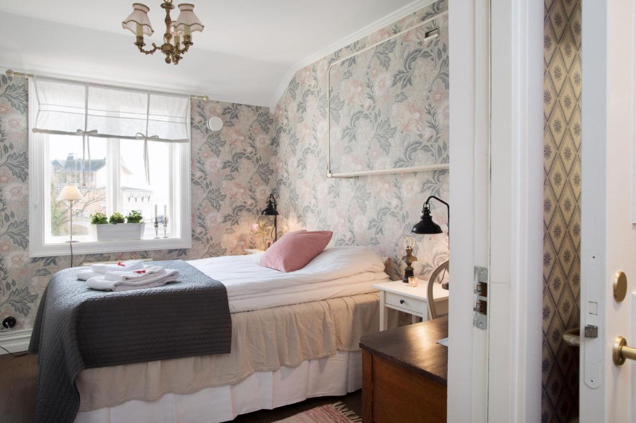 Strandvillan Hotell Och Bed & Breakfast Lysekil Kültér fotó